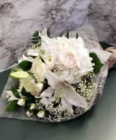 Let it snow Cut flower bouquet