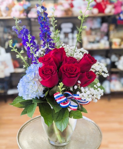 Liberty In Bloom Arrangement