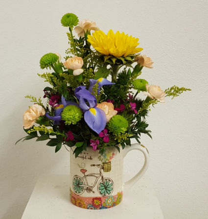 Life is a Beautiful ride Coffee cup arrangement