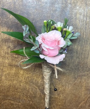 Light Pink Spray Rose Wrapped with Twine Boutonniere