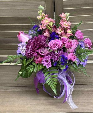 Lilac Dreams Vase Fresh cut flowers 