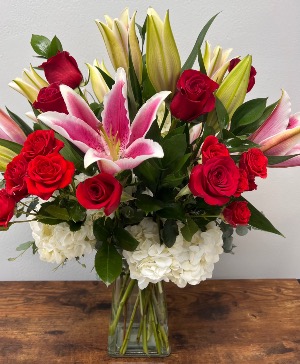 Lilies & Roses Arrangement