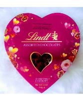 LINDOR Classic Heart Chocolate 
