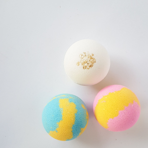 LIOLA Bath Bombs in Winnipeg, MB | KINGS FLORIST LTD LIOLA Bath Bombs in Winnipeg, MB | KINGS FLORIST LTD