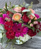 LIPSTICK JUNGLE VASE 