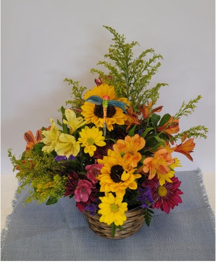 Lively and Bright Basket fresh basket