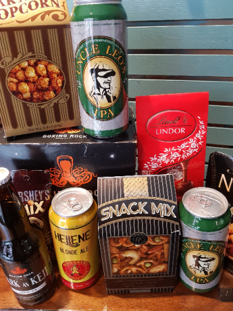 LOCAL BEER & MORE Beer and snacks basket