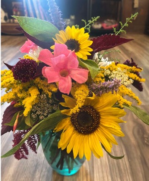 Local Fusion Vase Arrangement