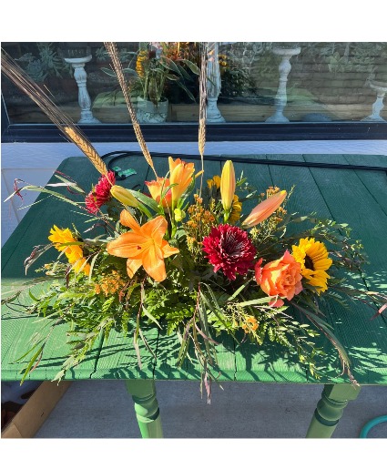 long and low fall arrangement 