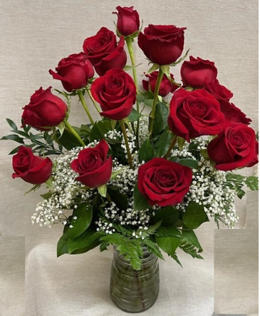 Long Stem Red Roses in Croton On Hudson, NY | Cooke's Little Shoppe Of Flowers