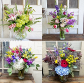 Designer's Choice Medium Mixed Bouquet
