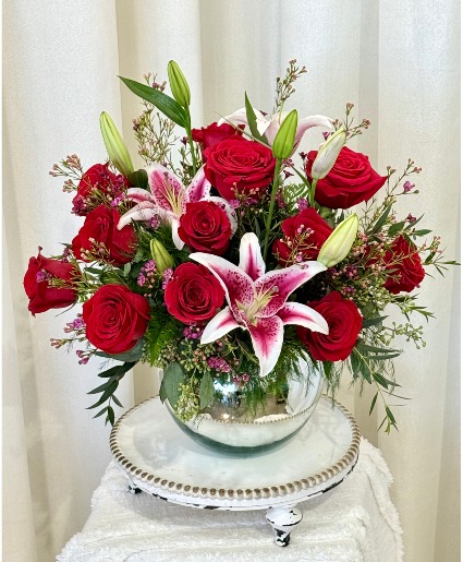  Love and Lilies Arrangement 