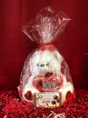 “LOVE BEAR w/ Russell Stover