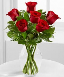 Sweet Love Bouquet Red Roses Vased