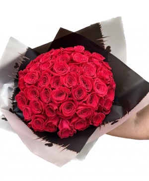 Love bunch  This is a wrapped bouquet of roses 