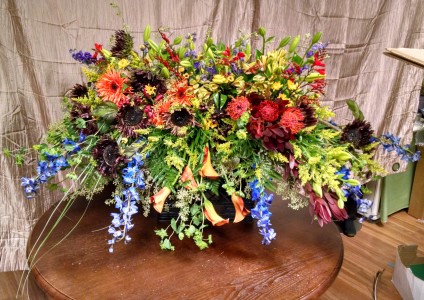 Love Grows Casket Spray - AWF3C