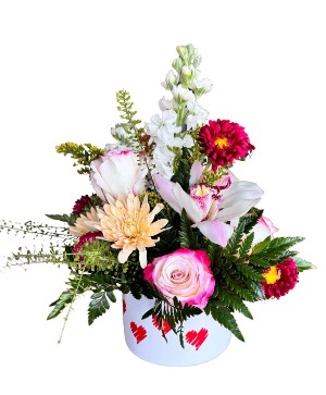 Love into Flowers Flower Arrangament