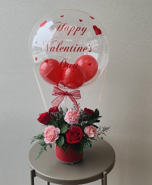 Love Is In The Air  Fresh Arrangement with Bubble Balloon 