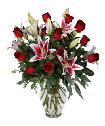 Gazing Love Bouquet Roses  in Jacksonville, AR | DOUBLE R FLORIST
