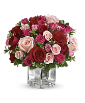 Love Medley  8 Roses with Spray Roses