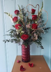 LOVE PRISM VALENTINES DAY FLOWER ARRANGEMENT