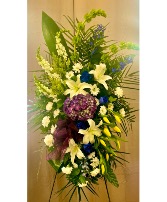Love & Remembrance   Standing Spray