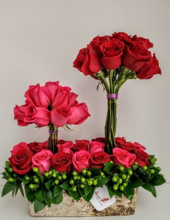 Love Roses Passion V21-807 Flower Arrangement