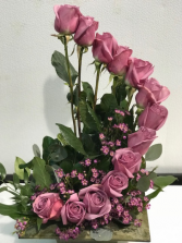 Love Roses Twist A modern arrangement