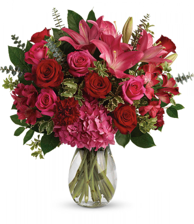 Love Struck Bouquet HLR101B