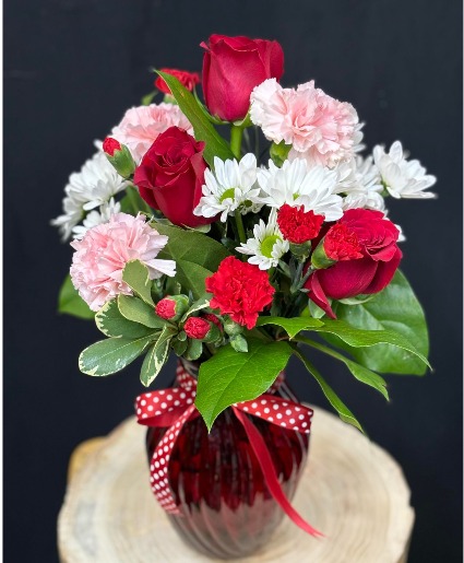 Love Ya Bouquet Vase Arrangement