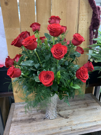Love You More 18 Roses