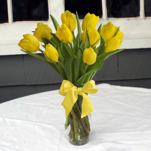 Lovely in Lemon vase arrangement