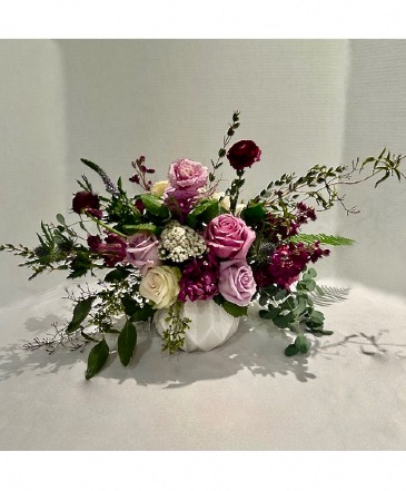 Lovely Lady Flower Arrangement in Laguna Niguel, CA | Reher's Fine Florals And Gifts Lovely Lady Flower Arrangement in Laguna Niguel, CA | Reher's Fine Florals And Gifts