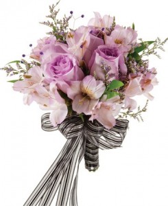 LOVELY LAVENDER HANDHELD BOUQUET in Rolling Meadows, IL | ROLLING MEADOWS FLORIST