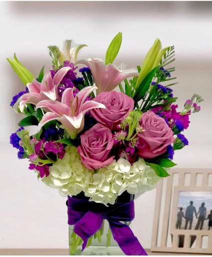 Lovely Lavenders Square Vase