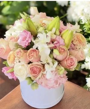 Lovely Mom Bouquet  Mother’s Day