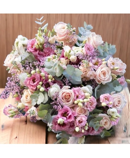 Lovely pinks Garden European floral arrangement