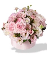  Lovely Pinks Floral Bouquet