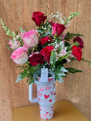LOVER MUG VALENTINES DAY FLOWER ARRANGEMENT