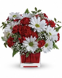 Lover's Delight Cube Vase Arrangment in Bristol, CT | DONNA'S FLORIST & GIFTS