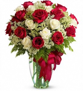 Teleflora's Love's Divine T11Z101A