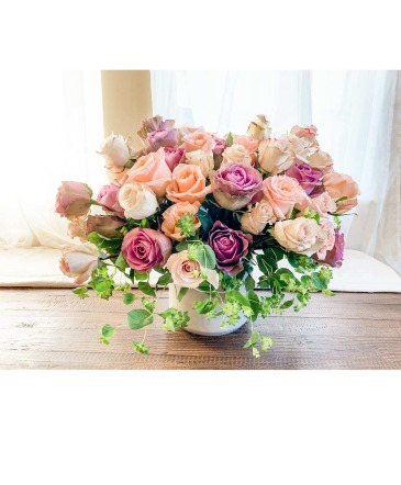 Love's First Blush  High End Collection  in San Rafael, CA | BURNS FLORIST
