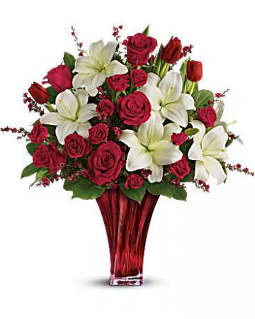 Love's Passion Bouquet Keepsake in Spring, TX | Chloe's Flowers Love's Passion Bouquet Keepsake in Spring, TX | Chloe's Flowers