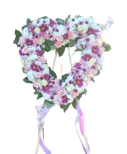 loving heart  standing wreath