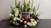 Loving Memory Tribute  Wreath Urn/Picture