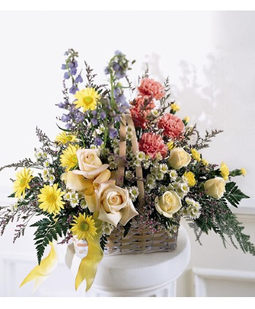 Loving Remembrance S31-3169 Arrangement in Fort Worth, TX | DARLA'S FLORIST