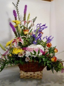 Loving Thoughts Deluxe Sympathy Arrangement