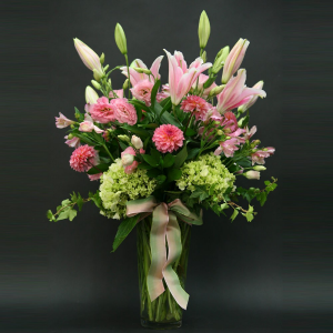 Loving You! in Oakville, ON | ANN'S FLOWER BOUTIQUE-Wedding & Event Florist Loving You! in Oakville, ON | ANN'S FLOWER BOUTIQUE-Wedding & Event Florist