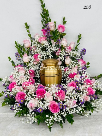 LOVINGLY PINKS  URN SURROUND 