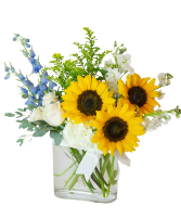 Lowcountry Golden Hour Fresh Arrangement 